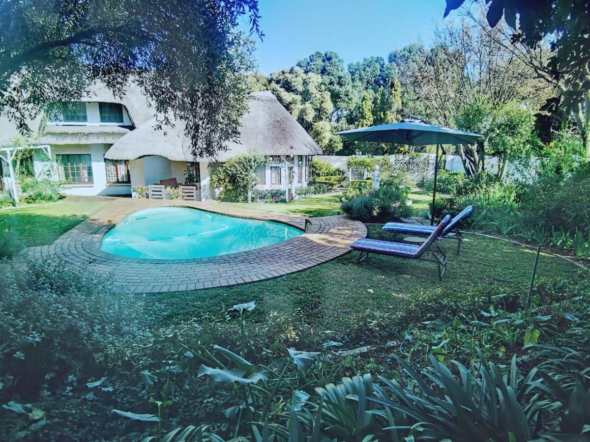 Libra Lodge Sandton Eksteriør billede