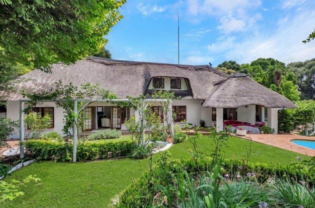 Libra Lodge Sandton Eksteriør billede