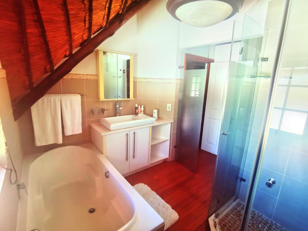 Libra Lodge Sandton Eksteriør billede